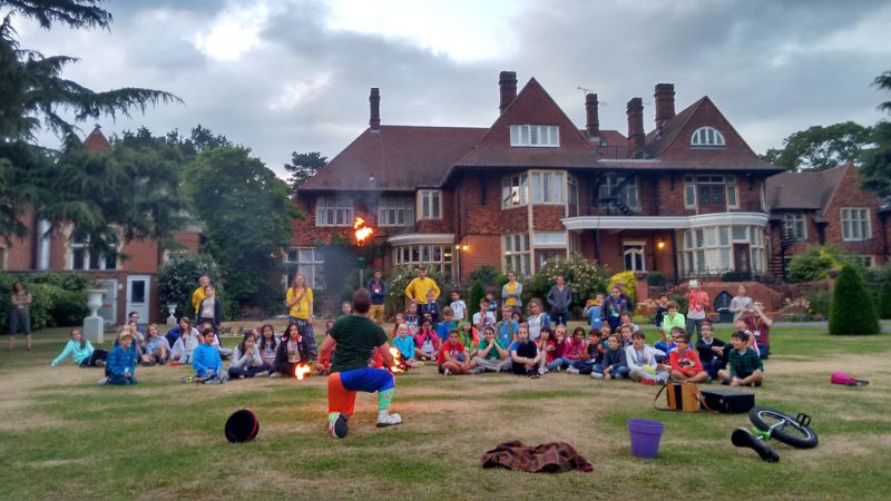 10 Best Churches With Summer Camps for Kids